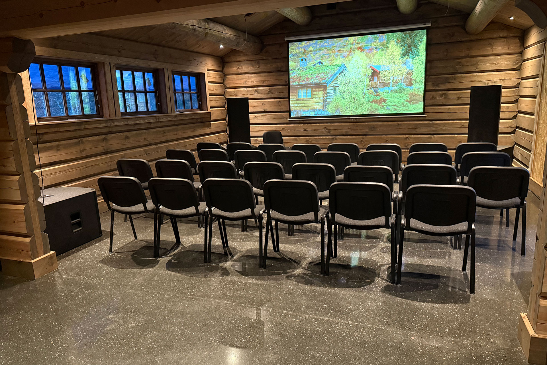 flerbruksrom hytte til leie eidsvoll eidsvollhytta 5 low